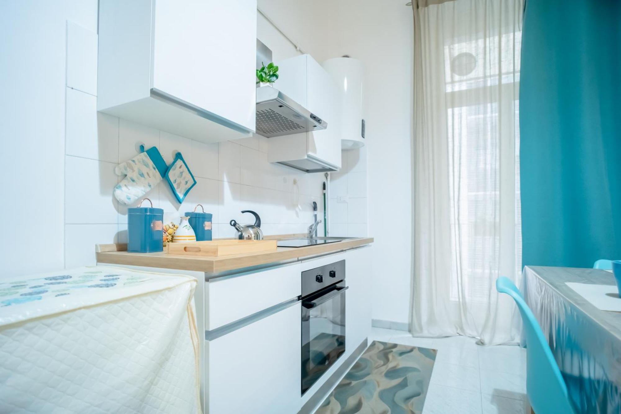 Dimora Dante 310 Apartment Бари Екстериор снимка