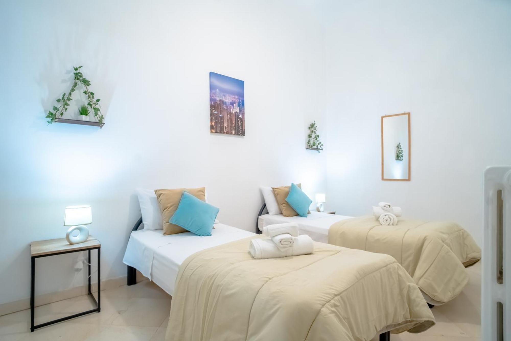 Dimora Dante 310 Apartment Бари Екстериор снимка